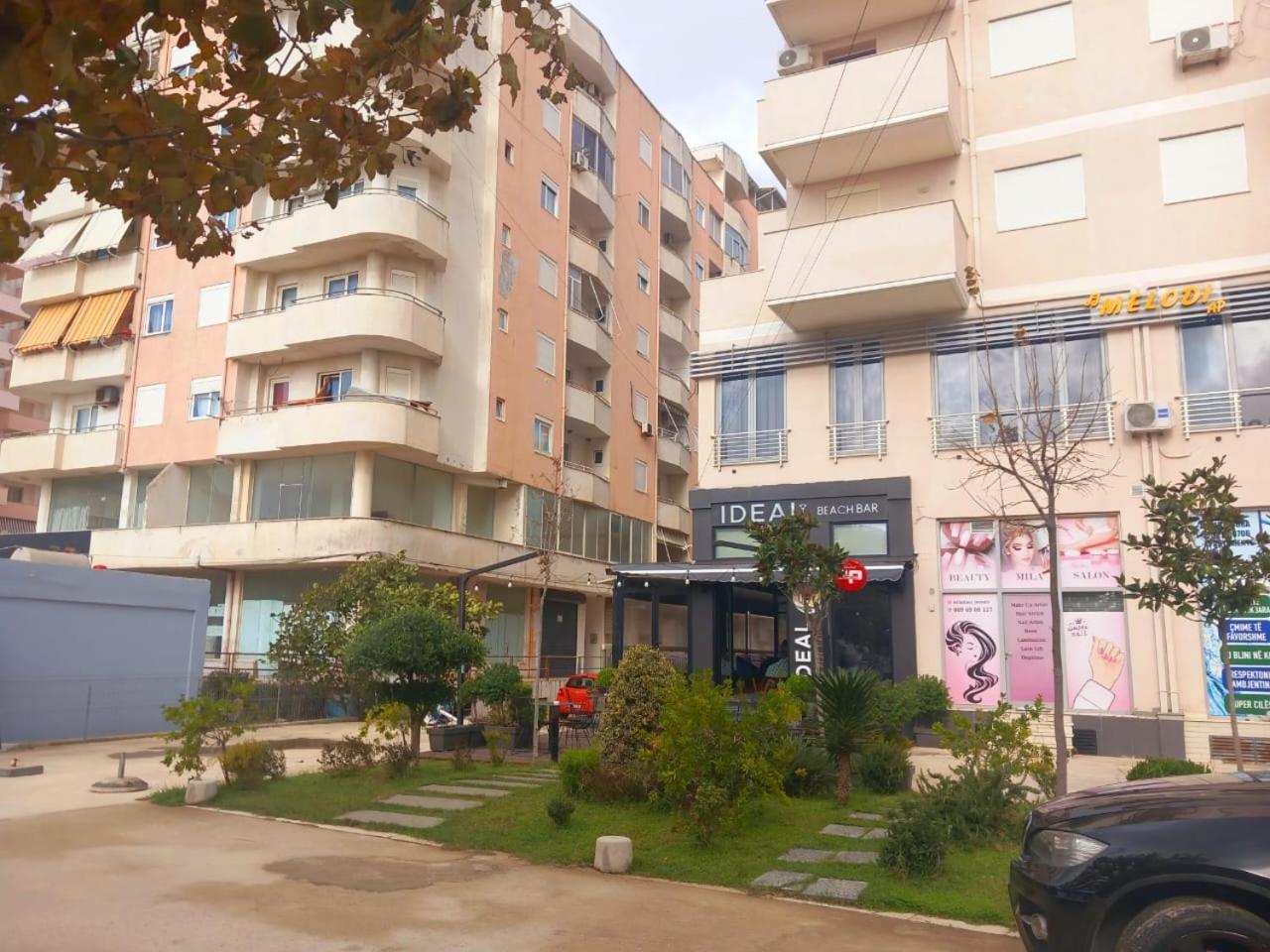 Amaris Apartment Durrës Esterno foto